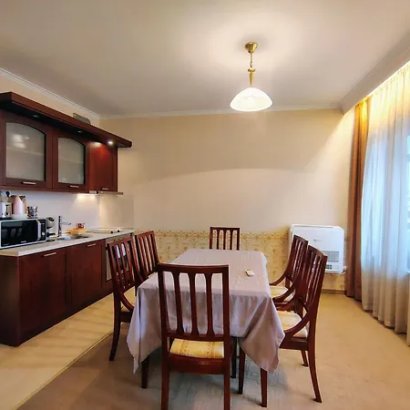 3 Next To A Lift * Bansko