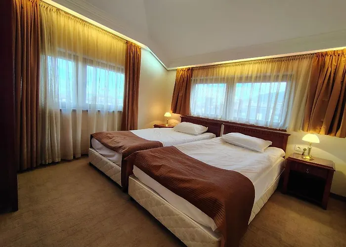 3 Next To A Lift * Bansko