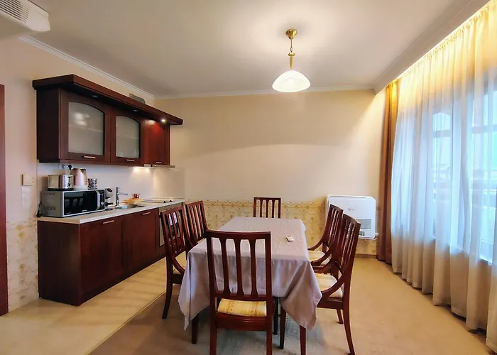 3 Next To A Lift * Bansko